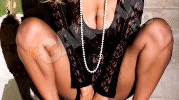 VIDEO Pamela de Romania si-a spalat pacatele la biserica! A aprins lumanari cu Florin Hentz!