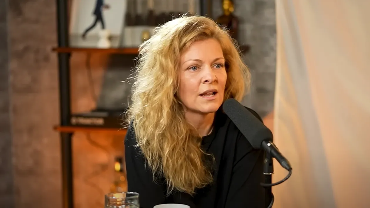 Dana Nălbaru, primele dezvăluiri despre boala lui Dragoș Bucur. „Îl văd uneori confuz”. Cum se comportă cu ea