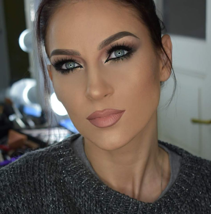 EXCLUSIV! Culisele divorţului: actele s-au semnat în noiembrie, apoi… Fosta soţie a lui Dan Alexa a şters-o de pe Fb 
pe Anamaria Prodan. Avem mesajele pe care i le-a ”trimis”!