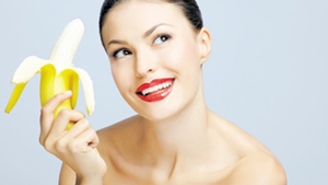 Mancarea care ne face fericiti! Ce alimente trebuie sa consumi  ca sa scapi de depresia sezoniera