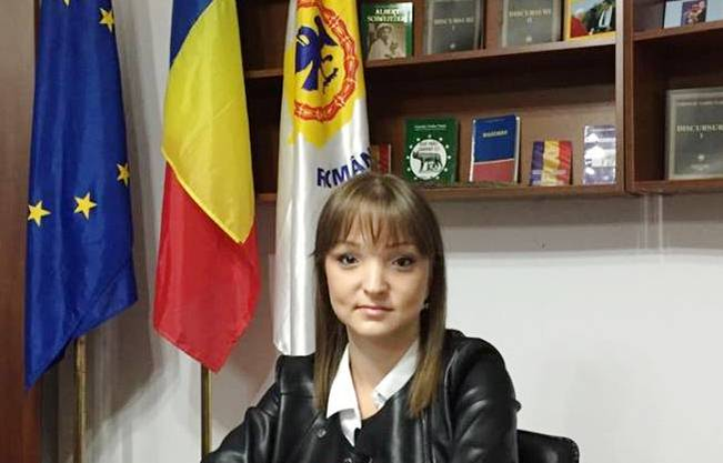 Lidia Vadim Tudor, fiica cea mare a "Tribunului"