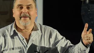 Eugen Cristea a suferit un accident vascular cerebral! Fostul prezentator de la “Feriţi-vă de măgăruş” : “În viaţă, totul e o loterie!”