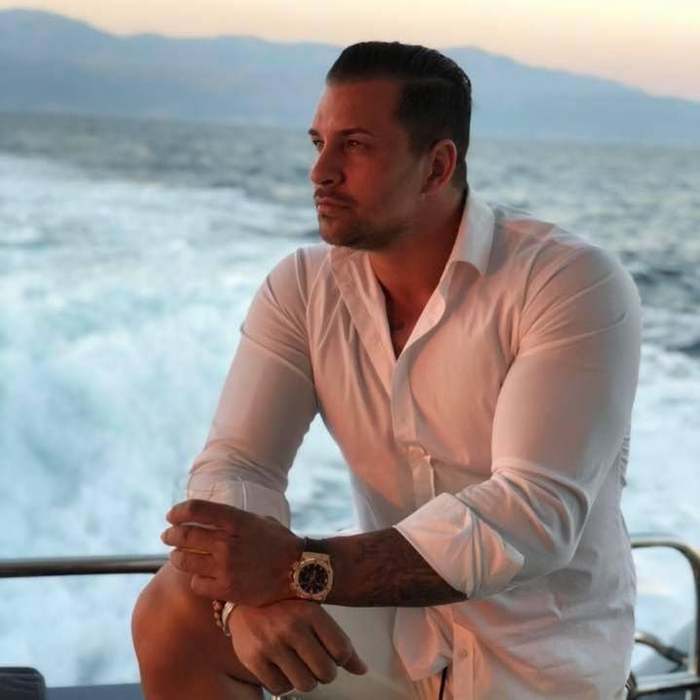 Alex Bodi a fugit cu ”tovarășa” Biancăi la Paris