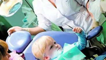 Vizita la dentist, obligatorie la un an