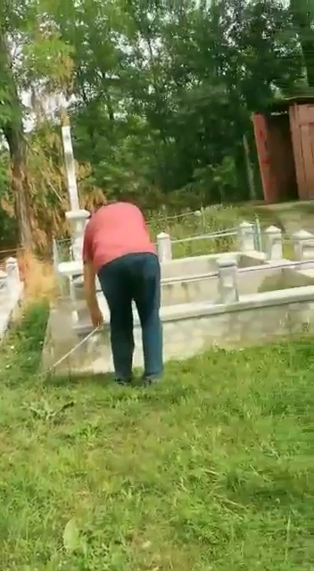 Locul de veci pus sub sechestru