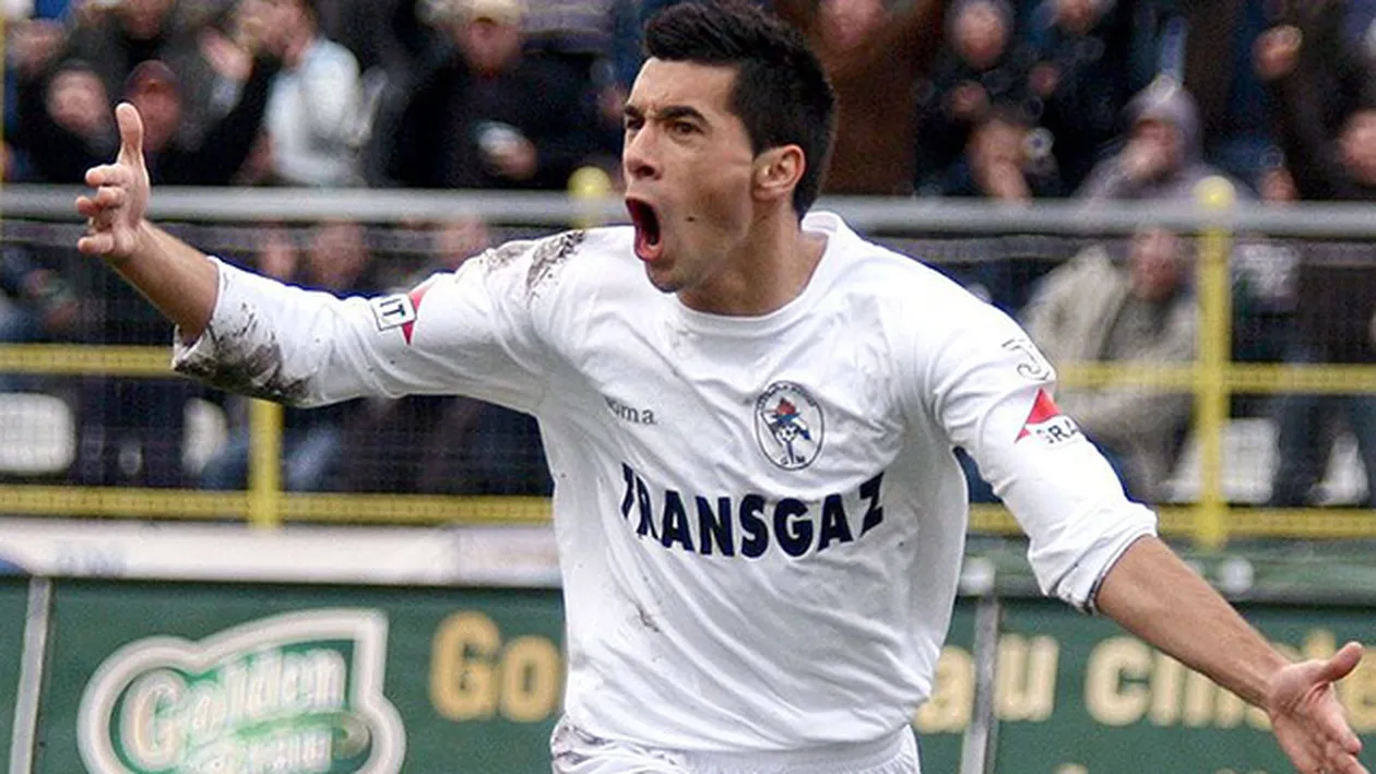 Cumnatul Elenei Gheorghe, accidentat grav pe terenul de fotbal! I-a curs sange din nas si a fost dus de urgenta la spital