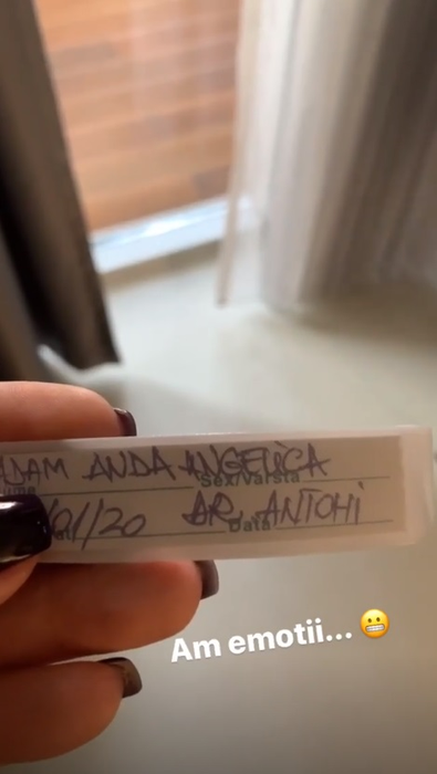 Anda Adam, intervenție estetică. Și-a operat nasul