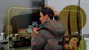 Cum arată Andreea Moldovan fără filtre. CANCAN.RO a filmat-o pe cea mai populară ”casnică” de la MasterChef în timpul acțiunii