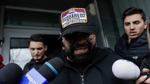 Florin Salam, prima reacție după ce a fost săltat de mascați. Cum se apără manelistul: ”Facem curățenie imediat”