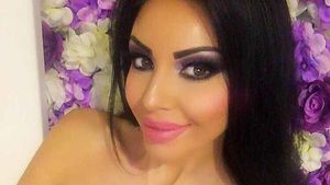S-a aflat de Paşte! O cunoscută brunetă de la noi se pregăteşte să devină mămică