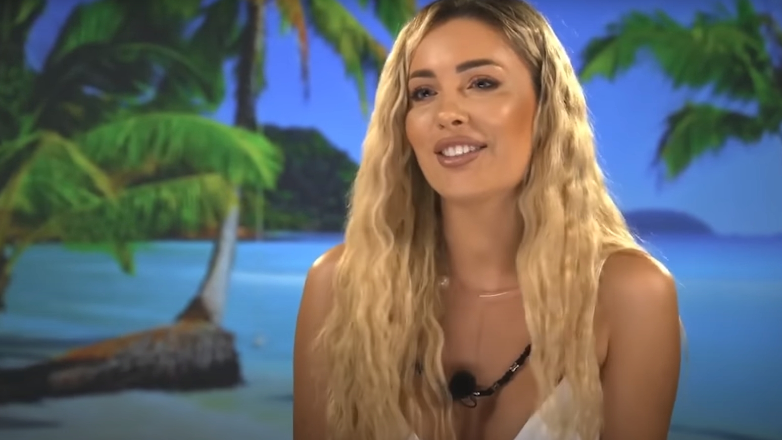 Oana Monea, însărcinată?! Imaginea cu ispita de la Insula Iubirii care a făcut valuri pe internet: „Vine bebe?”