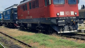 Veşti bune pentru călători! Plata cu cardul se va putea efectua direct în tren. Pe ce rută s-a implementat sistemul