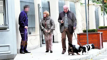 Dragoste de milionari! Urdareanu, atent cu sotia, tandru cu cainii
