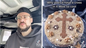 Reacția unui TikToker din Canada după ce a mâncat colivă: „The cross cake was very...”