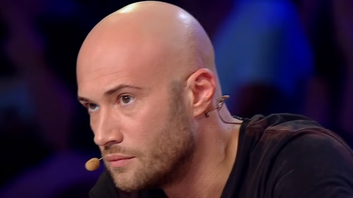 Imagini +18 la iUmor! Cum apare Delia Matache e fără precedent în televiziunea din România