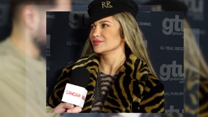 Lora dispare, din nou, din țară! Și-a făcut bagajele și... ”Plec trei luni! Te-am pupat!”