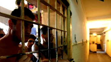 Deținuții de la Jilava pot comanda creveți, somon sau pomana porcului. Cum a devenit posibil