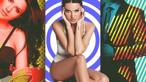 Otilia Bilionera l-a abandonat pe “Sultanul mușamalelor” și s-a dezlănțuit erotic cu un mascul în ușa toaletei!