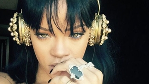 Rihanna revine spectaculos pe scena muzicala cu un nou album! Vineri lanseaza ANTi
