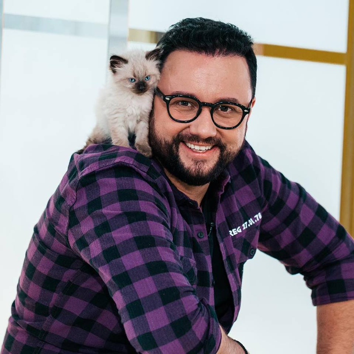Care vedetă câștigă cel mai mare salariu lunar de la Pro TV! Nu este Andreea Esca ?