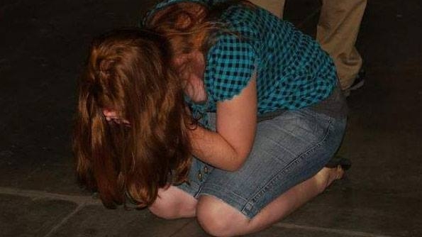 O elevă de 16 ani din Iași s-a sinucis după ce a rămas însărcinată. Ana Maria a avut o discuție cu mama ei înainte de tragedie: ce i-a spus