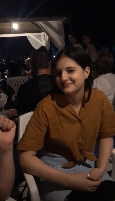 Liviu Vârciu, surprins cu fiica și mama lui în club. Ce mesaj trist a transmis artistul