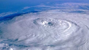 New York si Washington in stare de alerta! Statele se pregatesc pentru impactul uraganului Sandy!