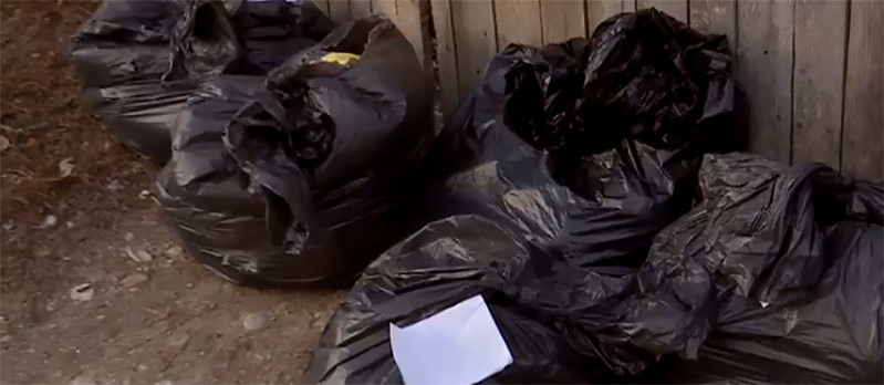 Marcel Toader a scăpat de bunurile Mariei Constantin! Unde a lăsat cei zece saci cu haine şi alte articole. Mama artistei a ajuns la spital!