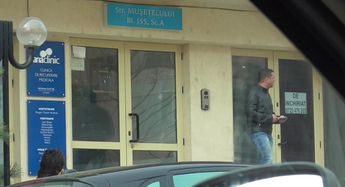 Milionarul de la Loto se vede des cu amanta pe Strada Muşeţelului din Călăraşi