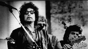 Bilete de austeritate pentru studenti la Bob Dylan
