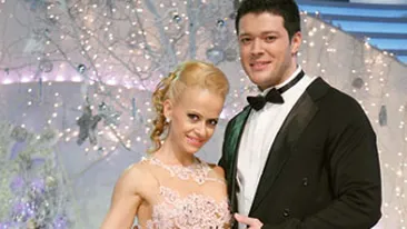 Anda Adam nu mai scapa de Victor Slav! O va urmari si la concerte!