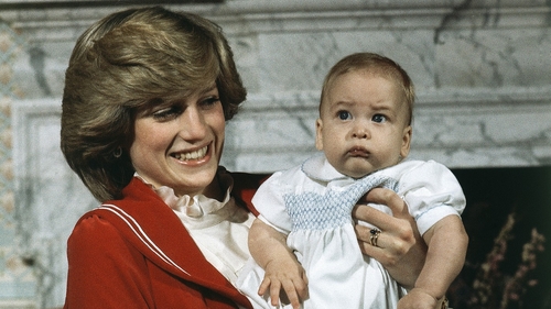 Prințul William, omagiu emoționant adus Prințesei Diana de Ziua Mamei. Imaginea nu a mai fost văzută până în prezent