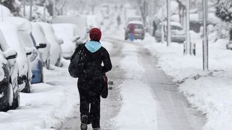 Meteorologii au făcut anunţul: De marţi încep ninsorile în toată ţara!