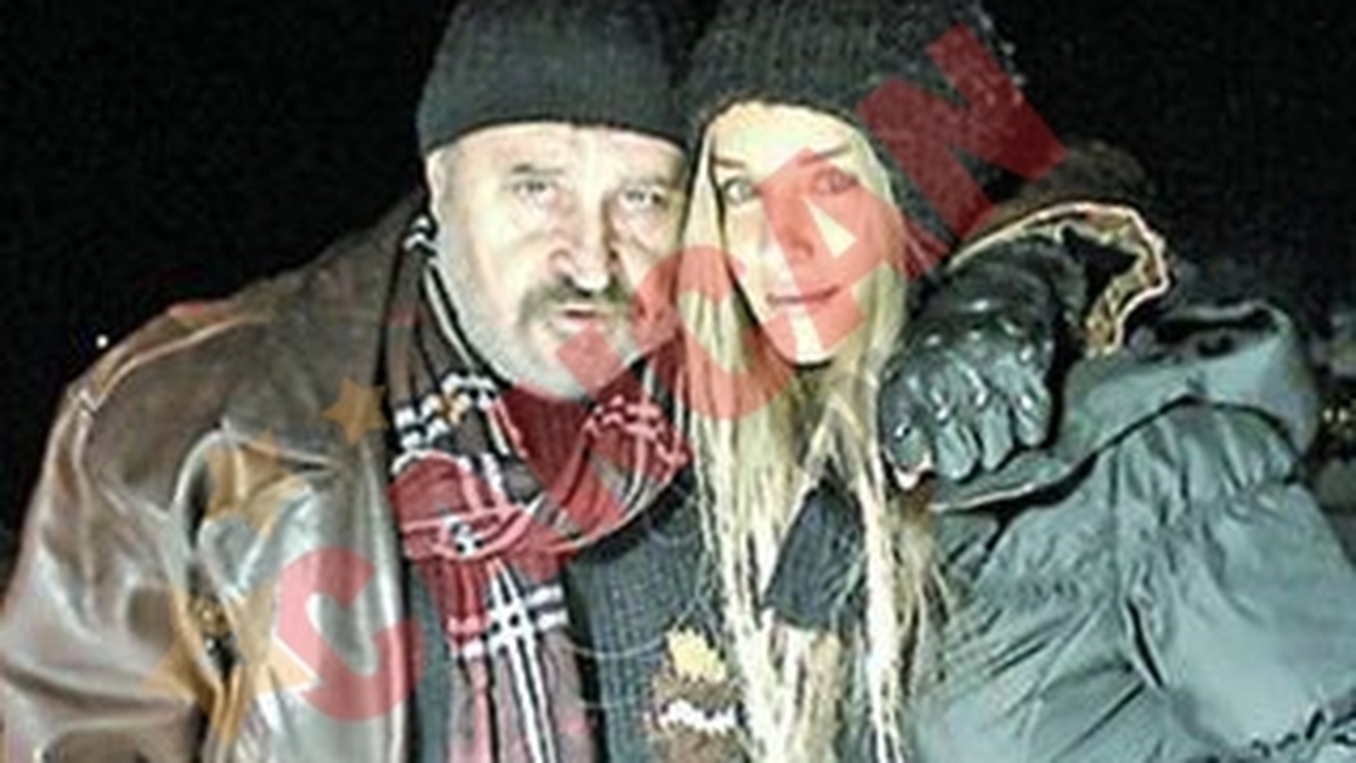 Si-a serbat ziua filmand
