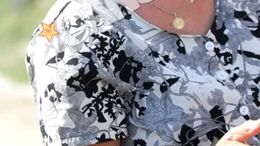 Aici s-a sinucis primarul interimar din Jilava! L-am vazut spanzurat in gradina si m-am speriat ingrozitor!