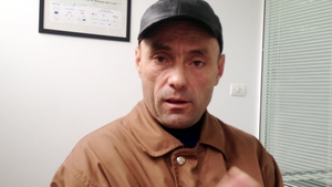 Un tata inlacrimat incearca sa faca dreptate, dupa ce fetita sa a fost violata: “Au rapit-o si au batjocorit-o"!