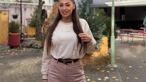 Cum arăta Lavinia ex Pescobar pe vremea când era tractoristă? Cu părul în vânt și motorul turat, era regina câmpurilor