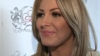 VIDEO Ilinca Vandici: "Barbatii intorc capul dupa blonde, dar nu pentru asta imi pastrez culoarea parului"