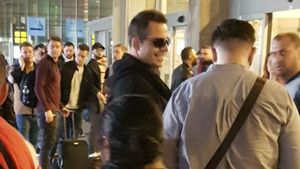 Jean de la Craiova răsuflă uşurat de când a aflat că DENISA se simte mult mai bine. A ajuns numai un zâmbet la Madrid!