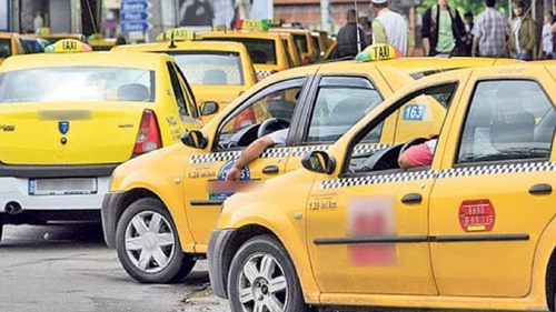 Un taximetrist din București a murit la volan, în timpul unei curse. Cum l-au găsit polițiștii