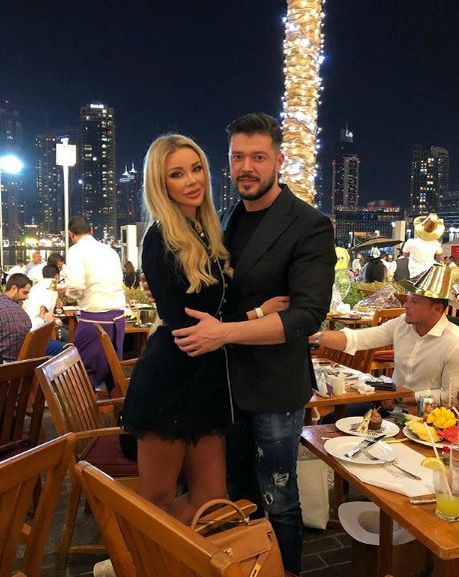 Bianca Drăguşanu şi Victor Slav, Revelion de lux în Dubai! Cum s-au distrat la 25 de grade Celsius