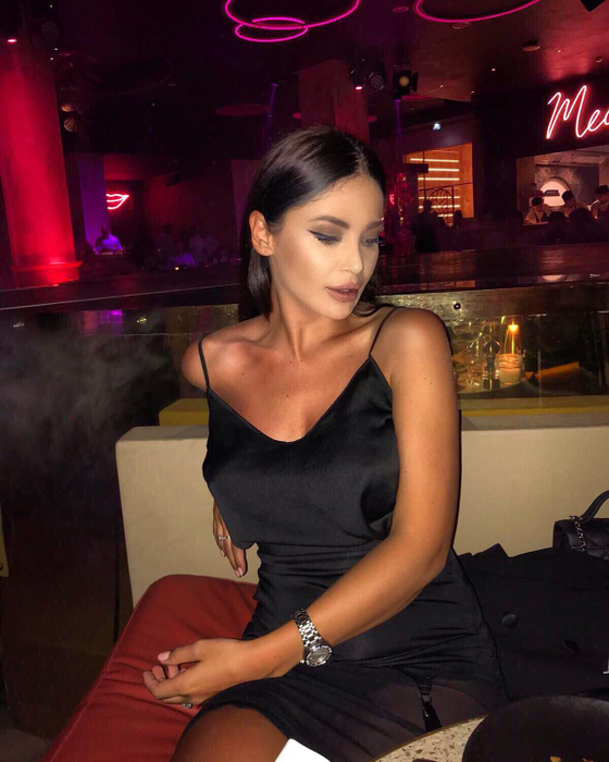 Roxana Ungureanu a rămas fără ceasul Audemars Piguet cu diamante, evaluat la 15.000 de euro