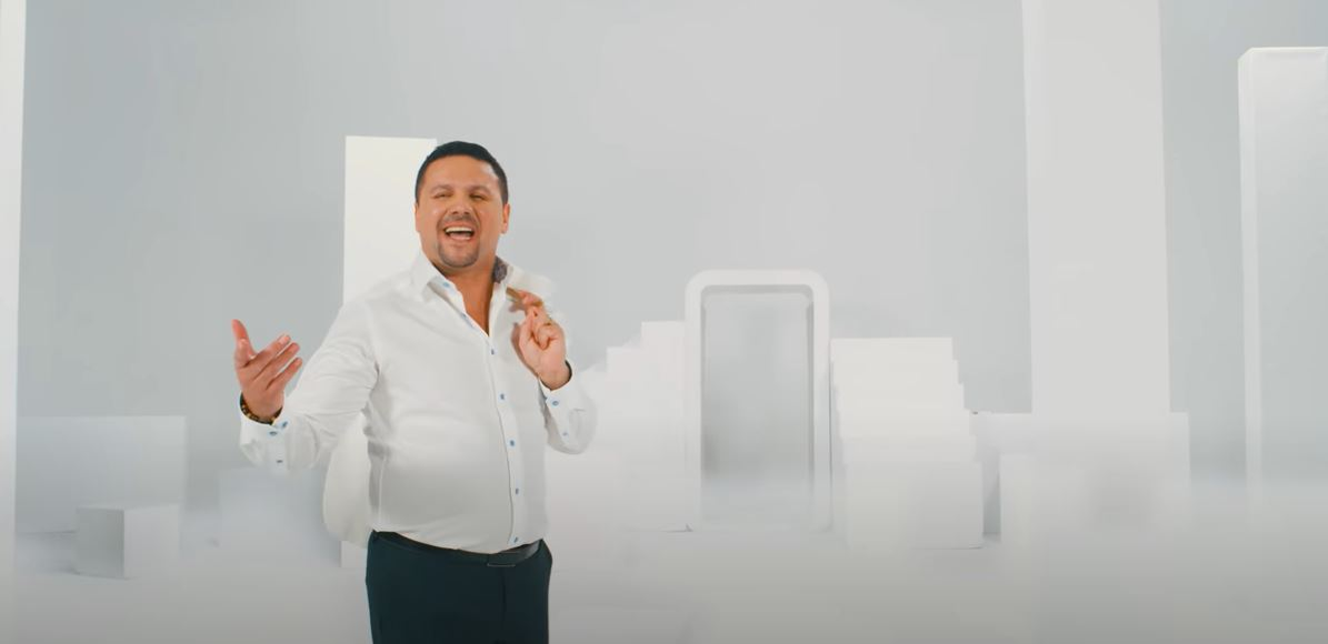 Loredana Groza, melodii senzaționale alături de 10 dintre cei mai apreciați maneliști! Florin Salam și Vali Vijelie, printre artiștii pe care Costi Ioniță i-a convins să colaboreze | VIDEO