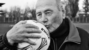 Dramă în fotbal. Constantin Jamaischi, fost campion cu Rapid, a murit!