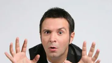 Daniel Buzdugan ia femeile peste picior! Doar o femeie poate fi atat de insistenta... Vezi continuarea