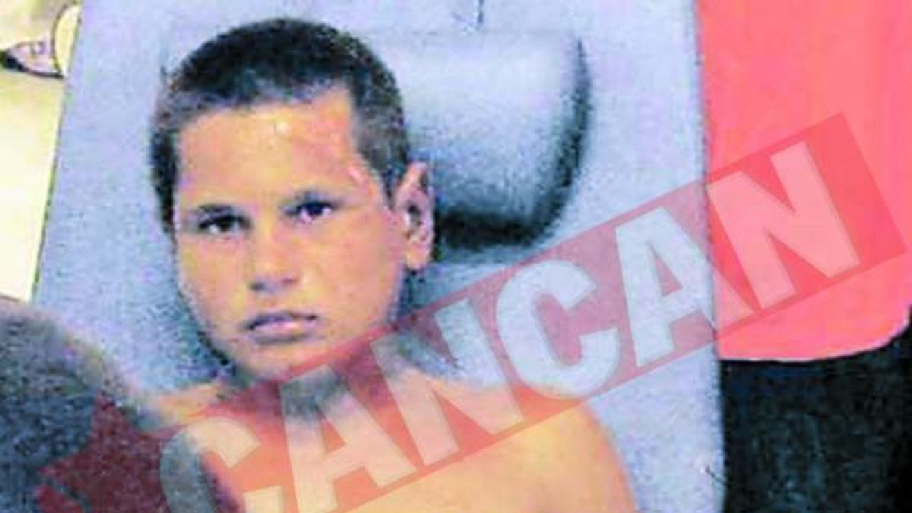 L-a stropit cu diluant si i-a dat foc