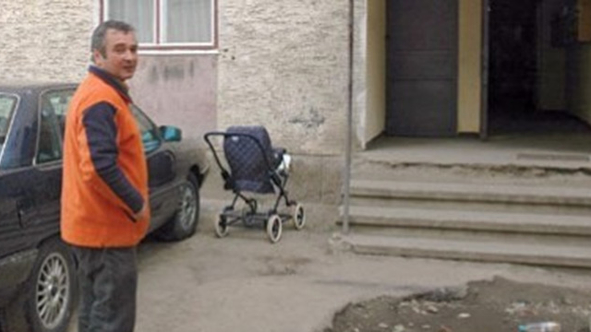 Caz fara precedent! Un sucevean a ucis trei surori care i-au fost concubine si le-a ingropat in curte
