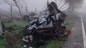 Grav accident în Comana, județul Constanța. Mașină ruptă în două, șofer mort pe loc