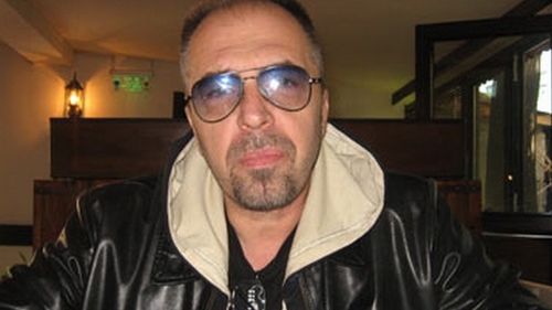 Nu l-ai mai vazut pana acum ASA pe “copilotul” lui Gabi Cotabita! Mihai Pocorschi si-a scos nepotul la mall si....