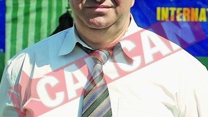 Regele Cioaba sare la gatul primarului din Roma